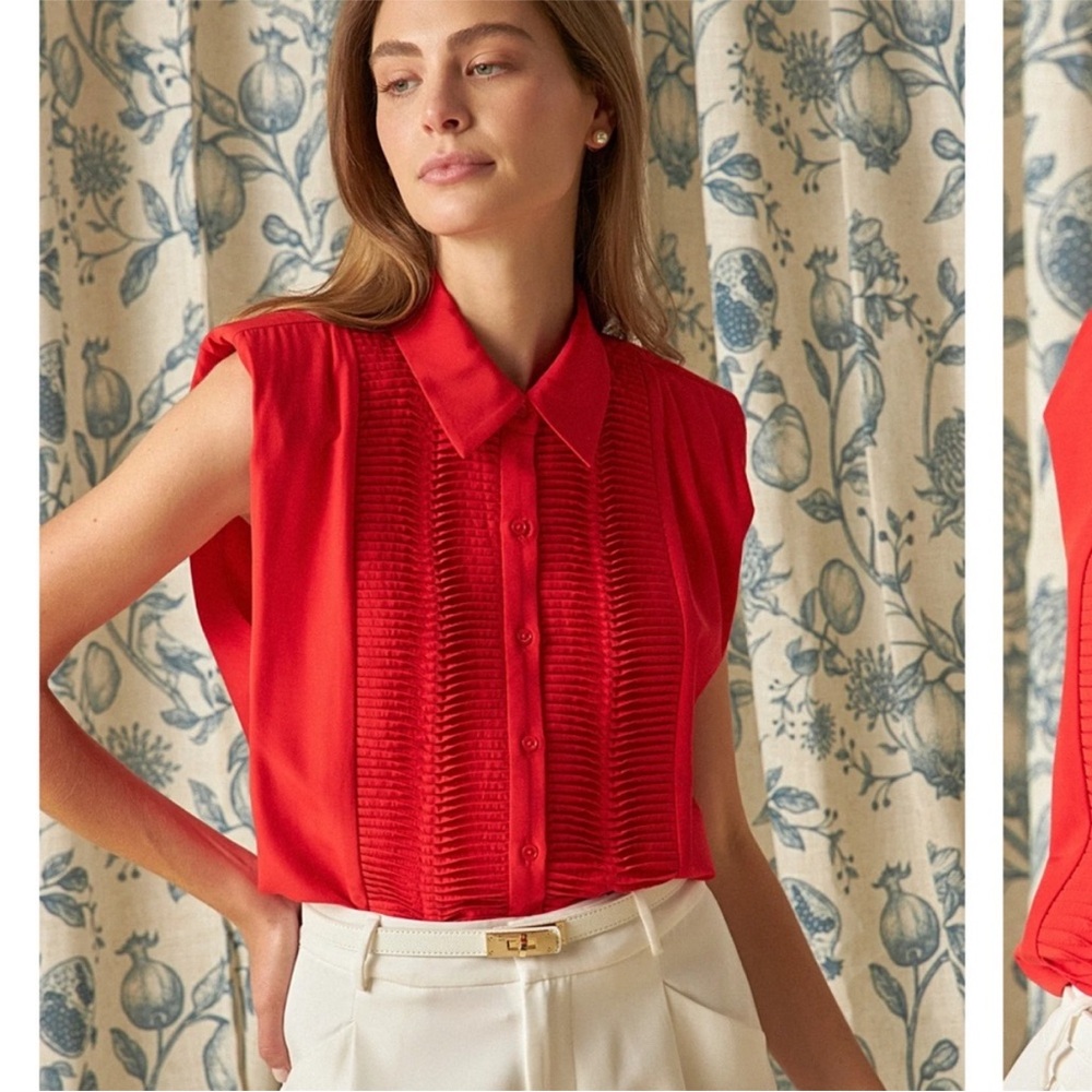 Endless Rose Pintuck Details Sleeveless Blouse NWT size Small